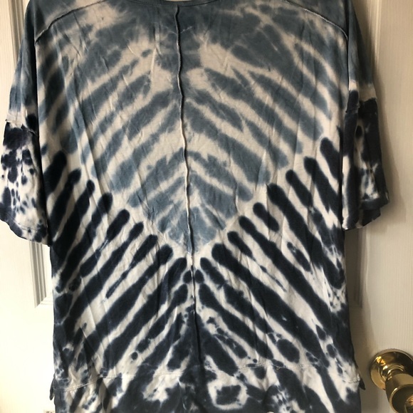 Relaxed trendy tie dye tee - Picture 2 of 2